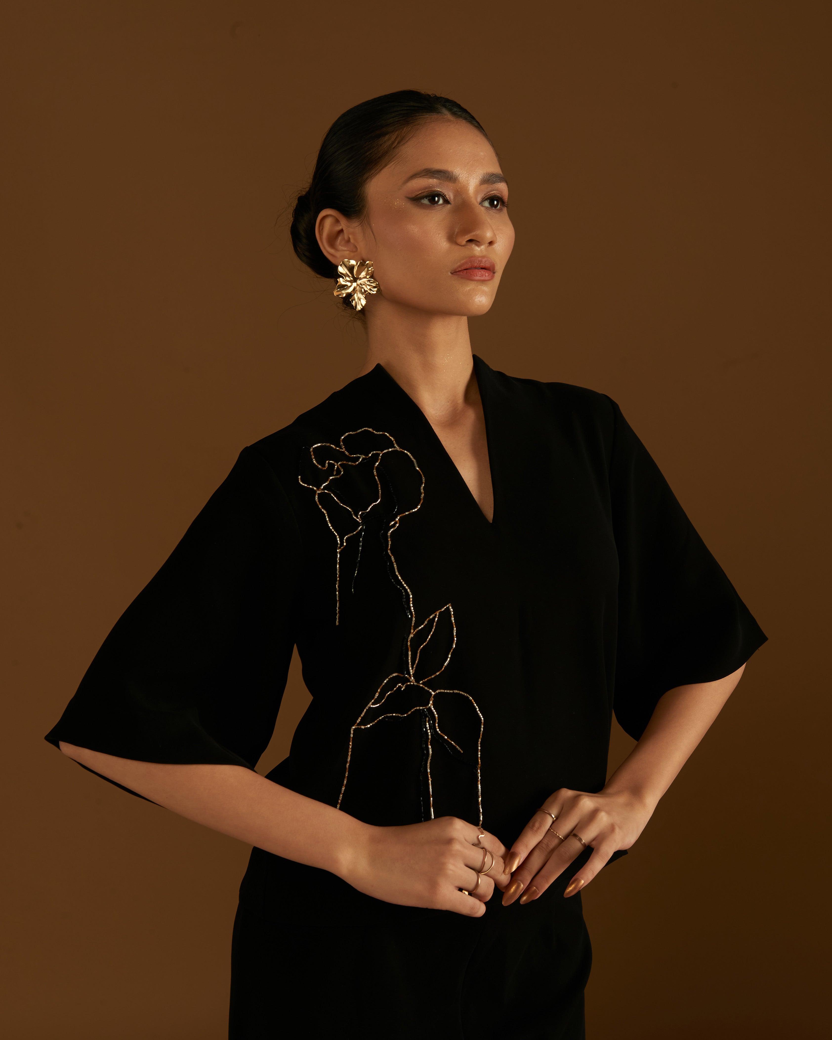 Rose in Bloom Top Black